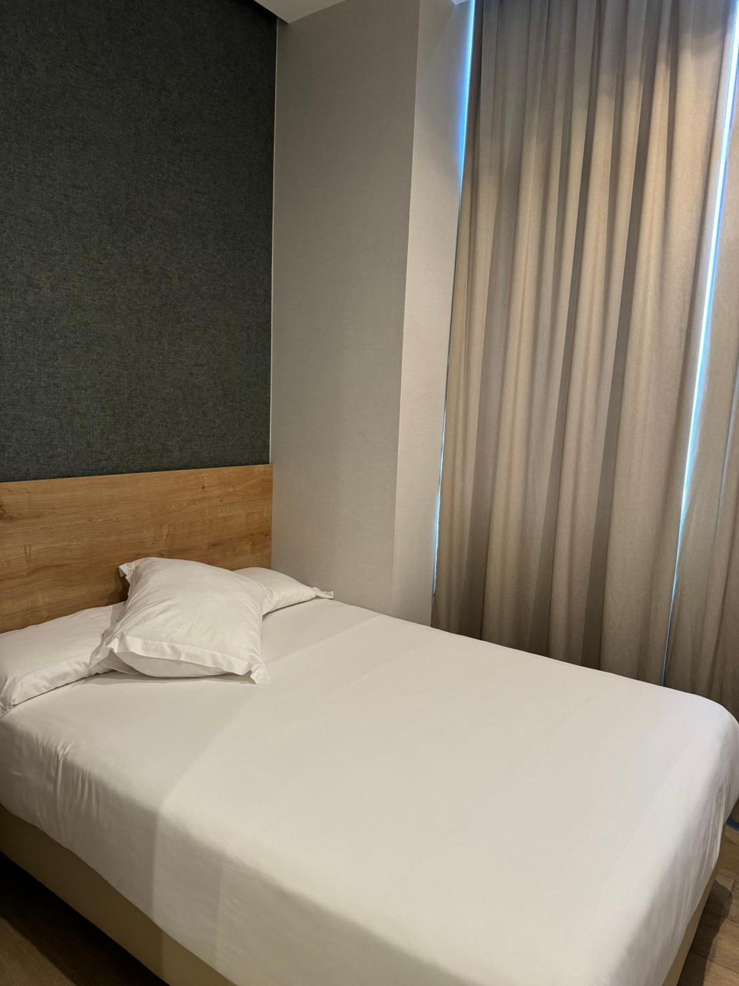 Fontanella By Bcn Urban Guest house Barcelona
